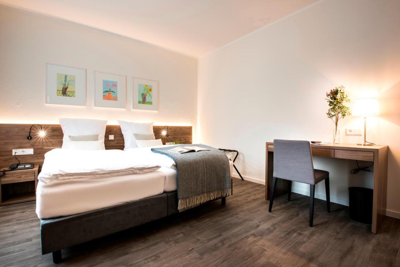Alexianer Hotel Am Wasserturm Munster  Bagian luar foto