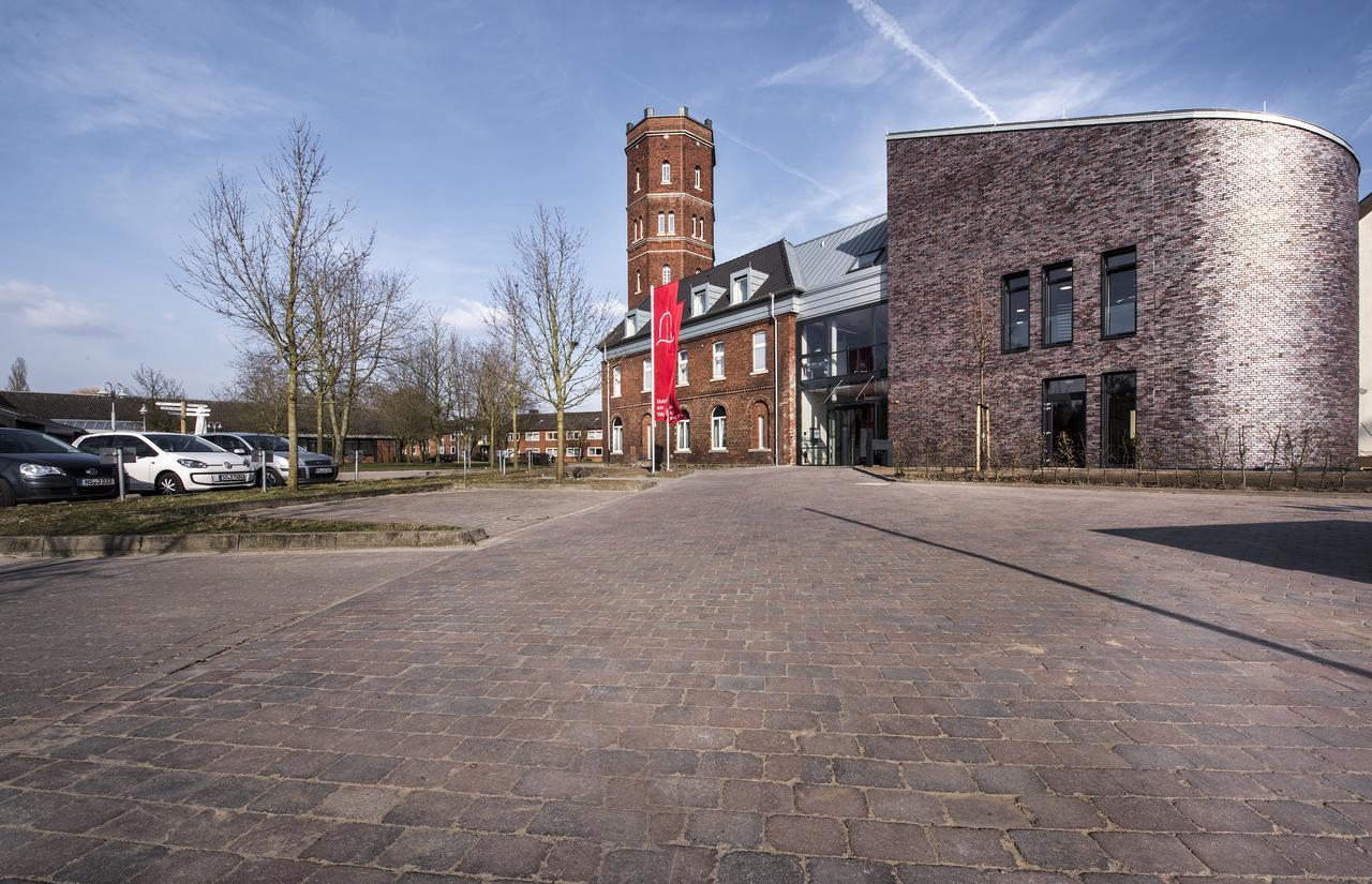 Alexianer Hotel Am Wasserturm Munster  Bagian luar foto